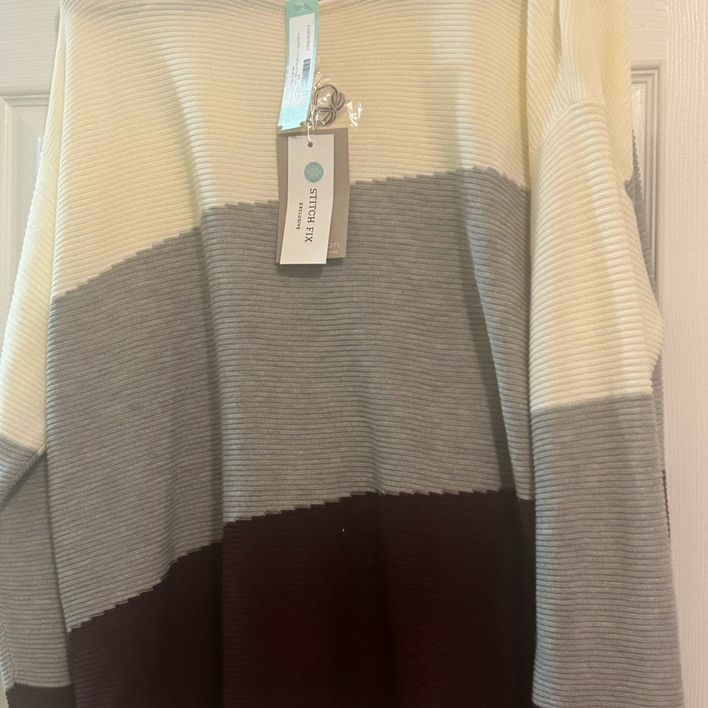 Cyrus Women's Colorblock Sweater - Cream, Gray, and Burgundy